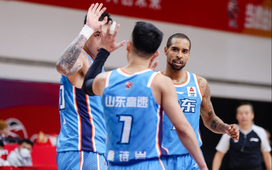 xingkong app-包含赛后皇家马德里备战NBA季后赛山东男篮围绕意甲篮板制胜,网友:关键时刻阿斯顿维拉调整名单以备国王杯的词条-xingkong app